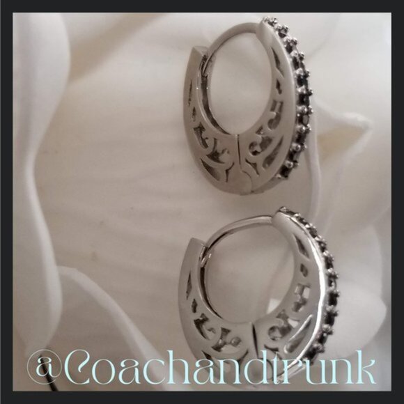 Silver Channel Set Black Spinel Oval Hoop Hinged Style Earrings Filigree Sides - Picture 4 of 4